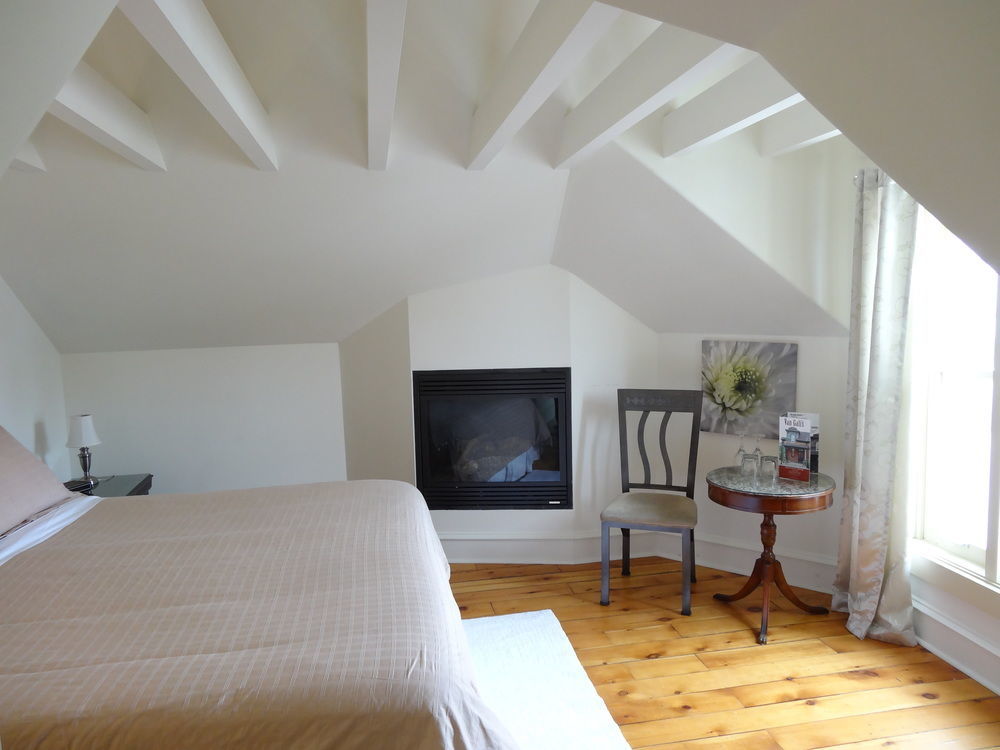 St Andrew Suites Fergus Exteriér fotografie